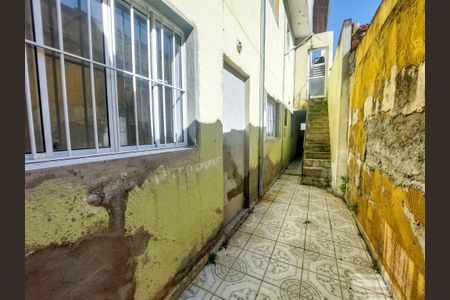 Casa para alugar com 70m², 2 quartos e sem vaga Casa para alugar com 70m², 2 quartos e sem vagaCorredor