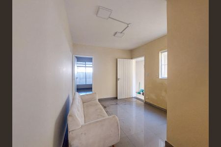 Sala de casa para alugar com 2 quartos, 70m² em Jardim Dom Bosco, São Paulo