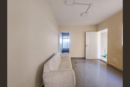 Sala de casa para alugar com 2 quartos, 70m² em Jardim Dom Bosco, São Paulo