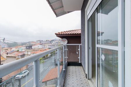 Casa de condomínio para alugar com 170m², 3 quartos e 3 vagasVaranda do Quarto 3 - Suíte