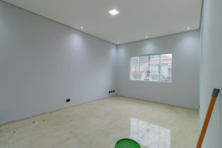 Casa de condomínio para alugar com 170m², 3 quartos e 3 vagasSala