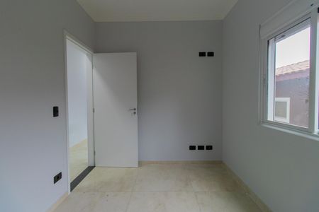 Casa de condomínio para alugar com 170m², 3 quartos e 3 vagasQuarto 2