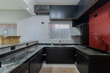 Casa de condomínio para alugar com 170m², 3 quartos e 3 vagasCozinha