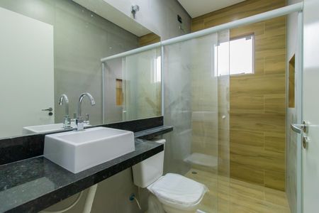 Casa de condomínio para alugar com 170m², 3 quartos e 3 vagasBanheiro Social