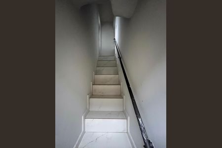 Casa de condomínio para alugar com 45m², 2 quartos e sem vagaEntrada
