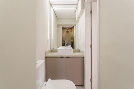 Apartamento à venda com 72m², 2 quartos e 1 vaga Apartamento à venda com 72m², 2 quartos e 1 vagaBanheiro da Suíte