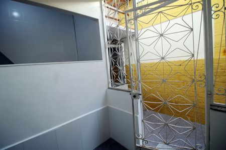 Casa para alugar com 70m², 2 quartos e sem vagaVaranda