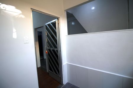 Casa para alugar com 70m², 2 quartos e sem vagaVaranda