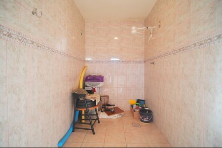 Apartamento à venda com 300m², 3 quartos e 2 vagasBanheiro 2