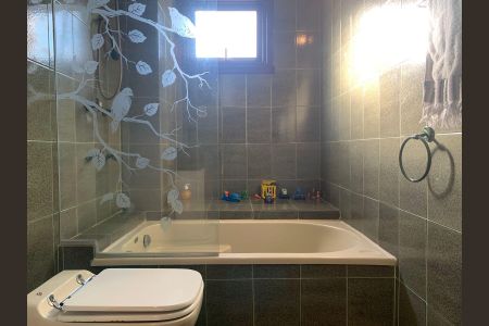 Apartamento à venda com 300m², 3 quartos e 2 vagasBanheiro 1