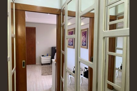 Apartamento à venda com 300m², 3 quartos e 2 vagasCloset da suíte