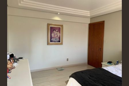 Apartamento à venda com 300m², 3 quartos e 2 vagasSuíte 