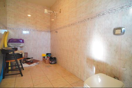 Apartamento à venda com 300m², 3 quartos e 2 vagasBanheiro 2
