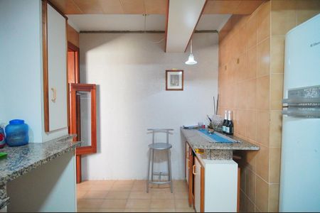 Apartamento à venda com 300m², 3 quartos e 2 vagasCozinha