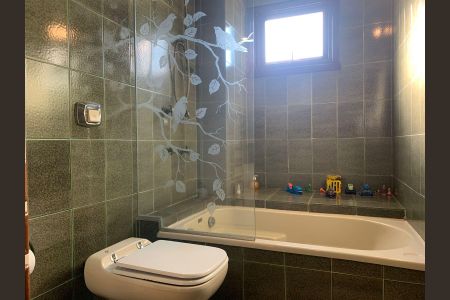 Apartamento à venda com 300m², 3 quartos e 2 vagasBanheiro 1