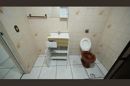 Casa para alugar com 170m², 4 quartos e 2 vagasBanheiro Social