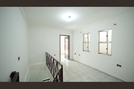 Casa para alugar com 170m², 4 quartos e 2 vagasHall social