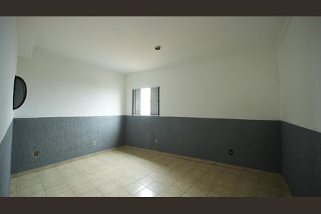 Casa para alugar com 170m², 4 quartos e 2 vagasQuarto 1
