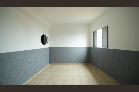 Casa para alugar com 170m², 4 quartos e 2 vagasQuarto 1