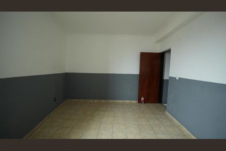 Casa para alugar com 170m², 4 quartos e 2 vagasQuarto 1