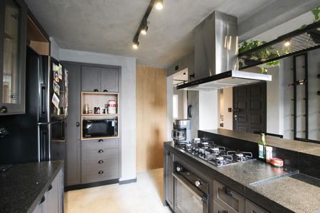 Cozinha de apartamento para alugar com 2 quartos, 88m² em Indianópolis, São Paulo