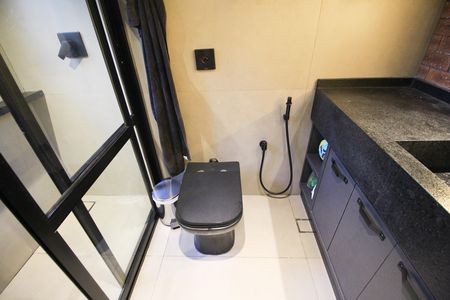 Apartamento para alugar com 88m², 2 quartos e 1 vaga Apartamento para alugar com 88m², 2 quartos e 1 vagaBanheiro da Suíte
