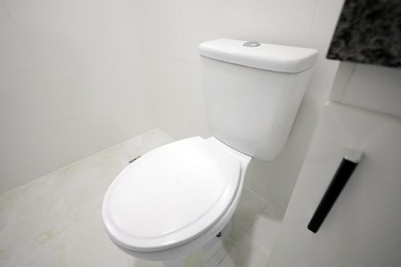 Banheiro de apartamento para alugar com 1 quarto, 48m² em Vila Humaita, Santo André