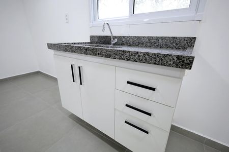 Sala, Cosinha, Quarto de apartamento para alugar com 1 quarto, 48m² em Vila Humaita, Santo André