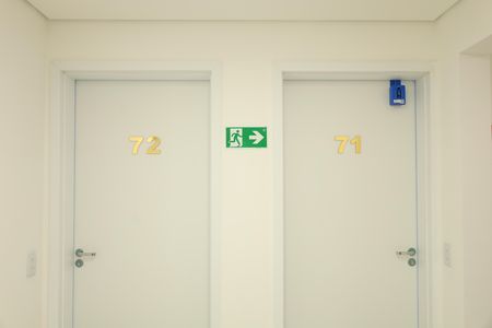 Apartamento para alugar com 52m², 2 quartos e 1 vagaLockbox instalada na porta do imóvel