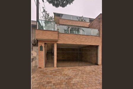 Foto 01 de casa à venda com 3 quartos, 325m² em Vila Albertina, São Paulo