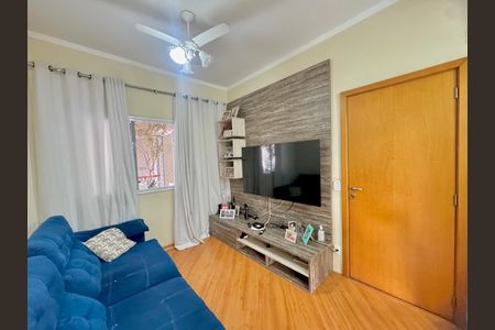 Apartamento à venda com 56m², 2 quartos e 1 vaga Apartamento à venda com 56m², 2 quartos e 1 vagaSala