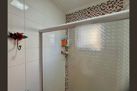 Banheiro de apartamento à venda com 2 quartos, 56m² em Jardim Nova Taboao, Guarulhos