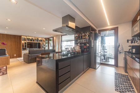 Cozinha de apartamento para alugar com 2 quartos, 110m² em Campo Belo, São Paulo