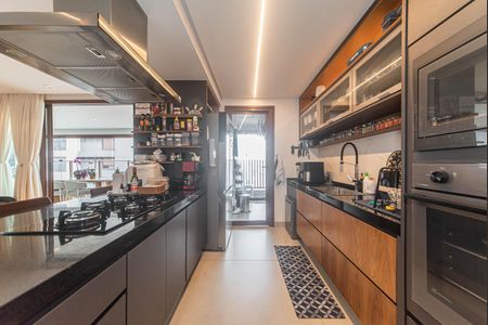 Apartamento para alugar com 110m², 2 quartos e 2 vagas Apartamento para alugar com 110m², 2 quartos e 2 vagasCozinha