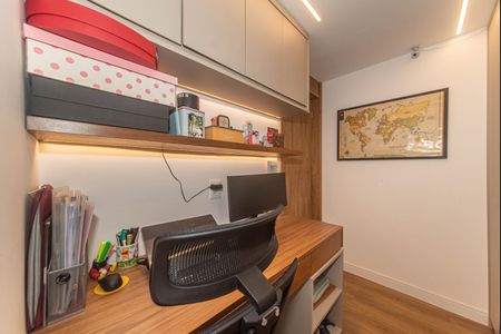 Apartamento para alugar com 110m², 2 quartos e 2 vagas Apartamento para alugar com 110m², 2 quartos e 2 vagasCorredor - Escritorio