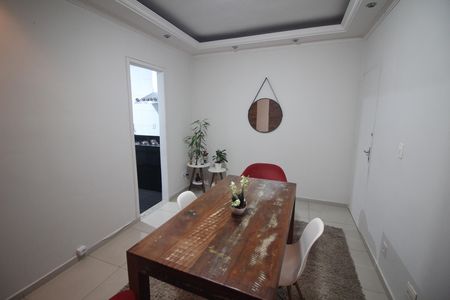 Sala de apartamento à venda com 3 quartos, 120m² em Jardim Riacho das Pedras, Contagem