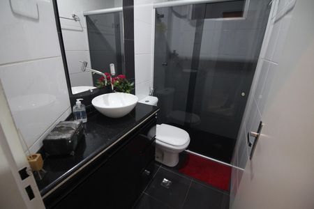 Apartamento à venda com 120m², 3 quartos e sem vagaBanheiro