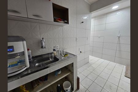 Cozinha de apartamento para alugar com 2 quartos, 49m² em Taquara, Rio de Janeiro