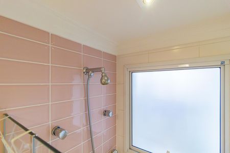 Apartamento à venda com 110m², 3 quartos e 2 vagas Apartamento à venda com 110m², 3 quartos e 2 vagasDetalhe - Banheiro - Suíte 2