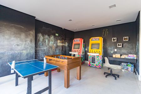 Apartamento à venda com 110m², 3 quartos e 2 vagas Apartamento à venda com 110m², 3 quartos e 2 vagasSalão de jogos