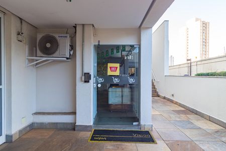 Apartamento à venda com 110m², 3 quartos e 2 vagas Apartamento à venda com 110m², 3 quartos e 2 vagasMini Mercado