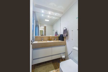 Apartamento à venda com 110m², 3 quartos e 2 vagas Apartamento à venda com 110m², 3 quartos e 2 vagasBanheiro - Suíte 3