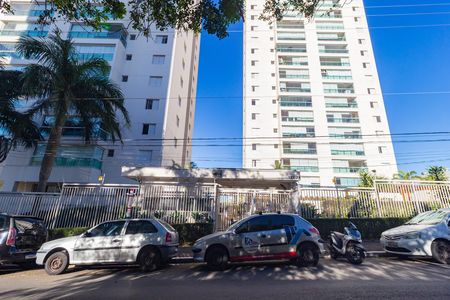 Apartamento à venda com 110m², 3 quartos e 2 vagas Apartamento à venda com 110m², 3 quartos e 2 vagasFachada