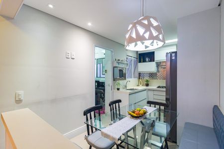 Apartamento à venda com 110m², 3 quartos e 2 vagas Apartamento à venda com 110m², 3 quartos e 2 vagasCozinha