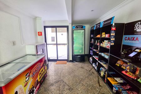 Apartamento para alugar com 120m², 3 quartos e 1 vaga Apartamento para alugar com 120m², 3 quartos e 1 vagaMini mercado