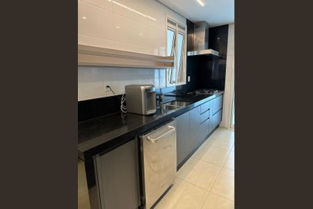 Apartamento à venda com 136m², 3 quartos e 3 vagas Apartamento à venda com 136m², 3 quartos e 3 vagasFoto 03