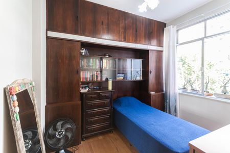 Apartamento à venda com 160m², 5 quartos e 2 vagasQuarto 1