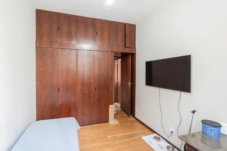 Apartamento à venda com 160m², 5 quartos e 2 vagasQuarto 2