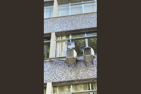 Apartamento à venda com 160m², 5 quartos e 2 vagas Apartamento à venda com 160m², 5 quartos e 2 vagasPlaquinha