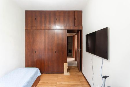 Apartamento à venda com 160m², 5 quartos e 2 vagasQuarto 2